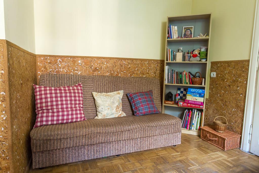 Magic Bus Hostel Lviv Eksteriør billede